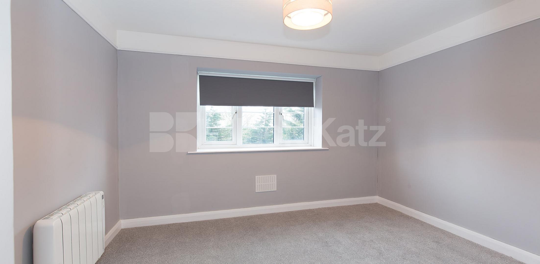 			Fantastic New Instruction!, 2 Bedroom, 1 bath, 1 reception Apartment			 Colney Hatch Lane, Muswell Hill